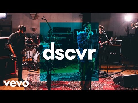 Black Peaks - Saviour (Live) – dscvr ONES TO WATCH 2016