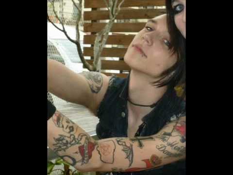Andy Biersack : from childhood up to now (Andy Biersack fun, click this or you'll fucking die)