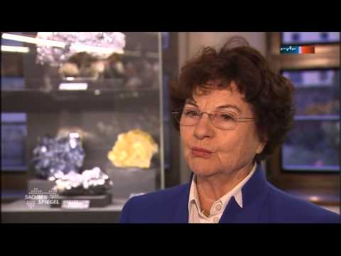 Ausstellung "Deutsche Minerale" eröffnet im KRÜGERHAUS auf dem Schlossplatz in Freiberg