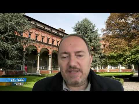 Cade da ponte Garibaldi per selfie, psicologo Cattolica: “Pericolosi quando generano emulazione”