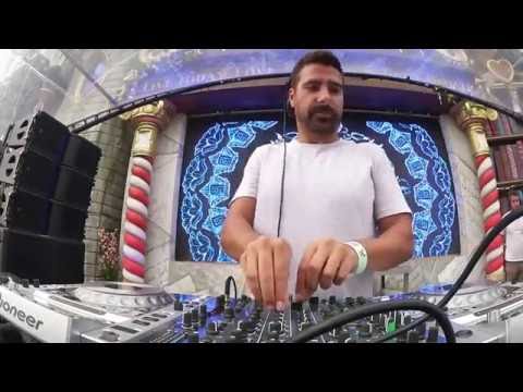 Andrea Giudice - Spirit (Russ Yallop Remix) played by Russ Yallop @ Tomorrowland Belgium 2016