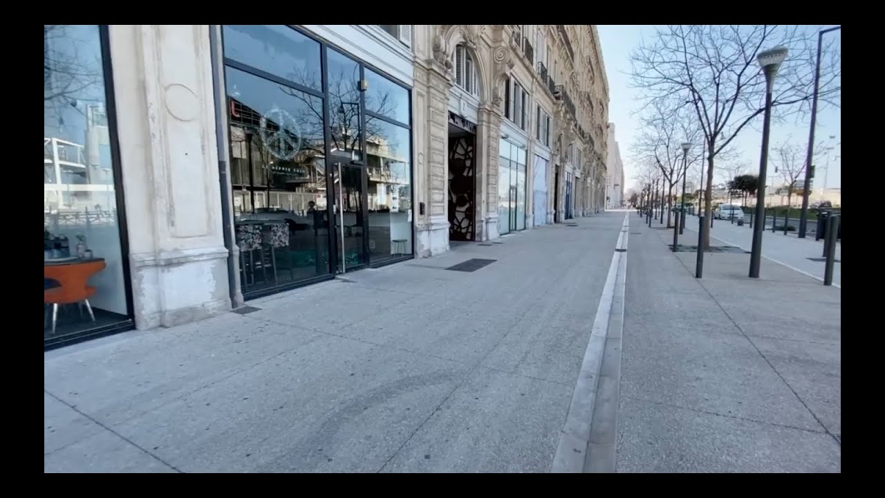 Appartement - deux pièces - dernier étage - Joliette - 13002 Marseille