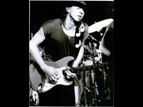 Stevie Ray Vaughan - Manic Depression (Live)