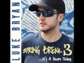 Luke Bryan - Love In A College Town