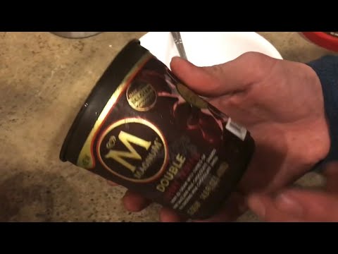 “quick review” ice cream DOUBLE CHERRY truffle (magnum)