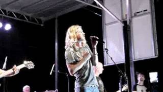 bucky covington - Hold A Woman
