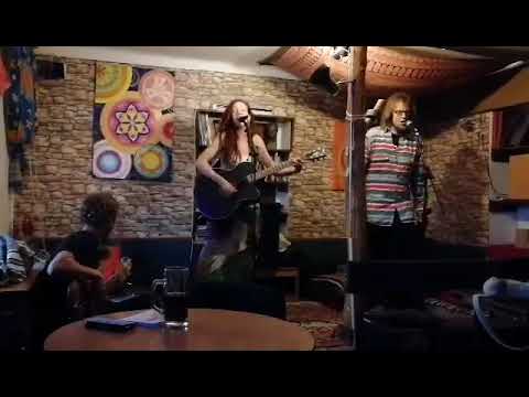 Meluzína - Cigani Ljubljat Pesni