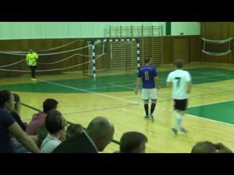 2016-17 03 Dragons - Wild Boys