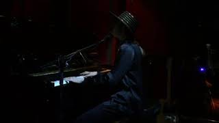 Diane Birch, &quot;Fire Escape&quot;