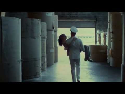 An Officer and a Gentleman - Final Scene