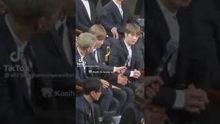 Download lagu MOMENTS LUCU BTS | BIKIN NGAKAK | TIK TOK VIRAL mp3
