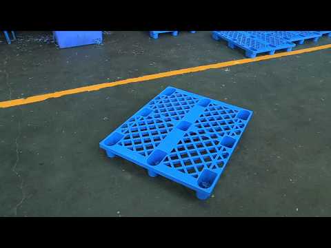 Plastic Pallet with steel rod