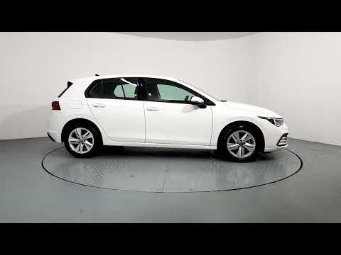 212D1833 - 2021 Volkswagen Golf LIFE 1.0 TSI 110HP 5DR