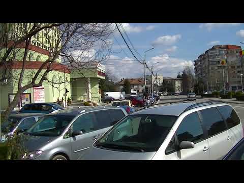 Târgoviște - Palatul Prefecturii și Hotel Valahia.