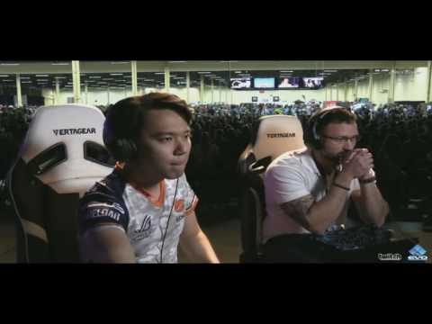 Evo 2017 - Injustice 2 Round 1 Pools: Strider vs Tokido