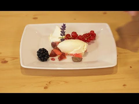 Lavendelzeit im Johannesbad Thermalhotel Ludwig Thoma in Bad Füssing