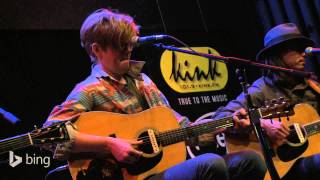 Brett Dennen - Who Am I (Bing Lounge)