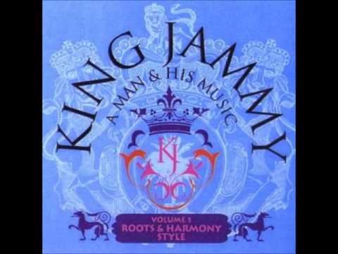 Wackad - Cry For The Youth - LP Real Authentic Sound 1991 - KILLER DIGITAL 80'S DANCEHALL