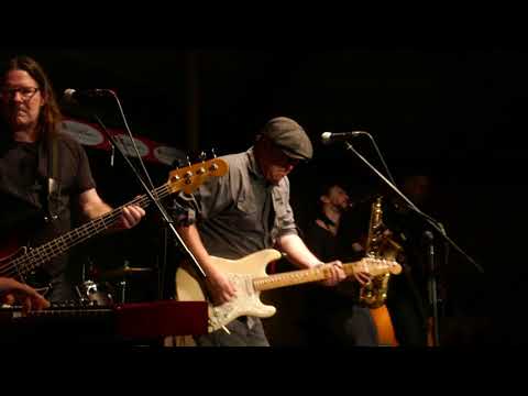 Billy Walton Band - Treat Her Right (2018)