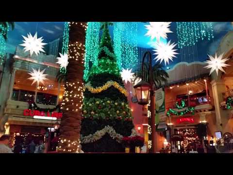 HOLIDAY LIGHTS SHOW AT TROPICANA IN A/C 11/25/14