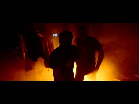 Wschodni Wiatr Mixtape vol.1 (Łabędź, Snapi, Gun-D, Jarru) - Strefa Pokoju/Wojny