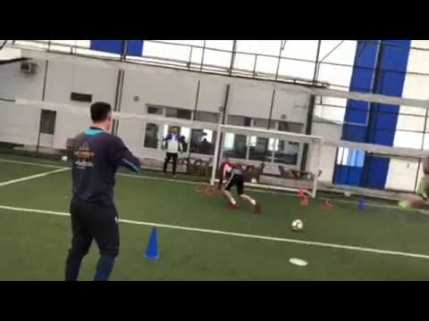 RInor Azemi goalkeeper training