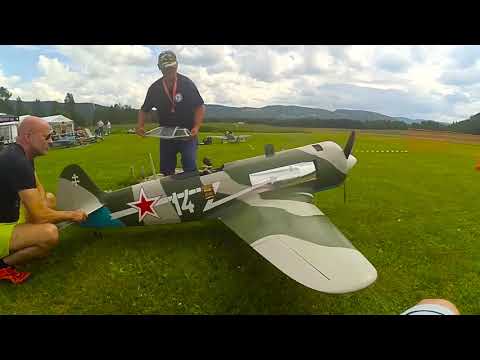 Huge Yak11 with Moki 250 Radial Engine