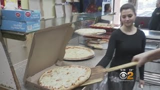 Paying It Forward With Pizza