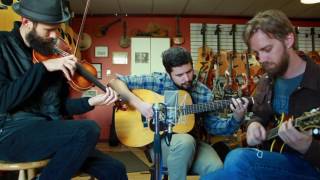 Head for the Hills - &quot;Less and Less&quot; - (Live at Greg Boyd&#39;s House of Fine Instruments)