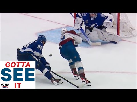 Vidéo: Mikhail Sergachev BRÛLÉ RAIDE...Jonathan Drouin CRAMPÉ...