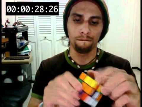 Cubo de Rubik armado - algoritmo de dios (God's algorithm)