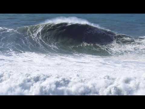 Nazare | Big sets | RAW Footage