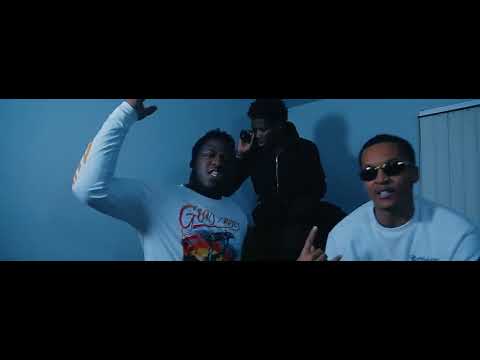 SWITCHGANG MARI BANDZ  x BORNPAID JB x SWITCHGANFG LIL SCRAP  - WAVY  Shot By @Dodbh