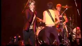Buckcherry Fall live