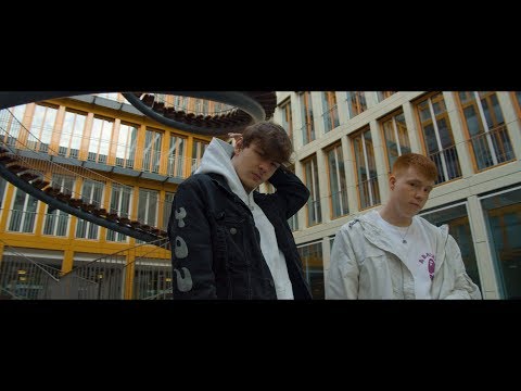 YOUNG RICHIE RICH x kidnfinity - Geht Schon Schief (OFFICIAL VIDEO)