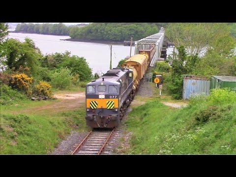 *RARE* - IE 077 with the Weed Sprayer on the South Wexford Line - 6th May 2017