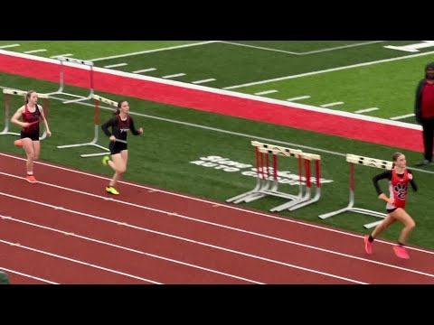 Girls 4x800 Madison County Championship: Highland, IL (4/23/24)