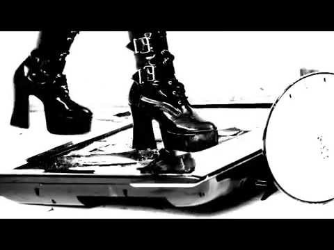 RED INDUSTRIE feat PSYCHE - "Strength" (OFFICIAL VIDEO CLIP)