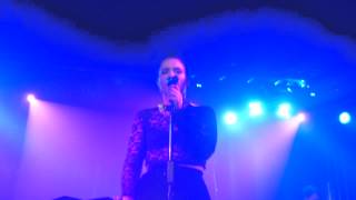 Jessie Ware - Swan Song (HD) - Concorde 2 - 12.11.12