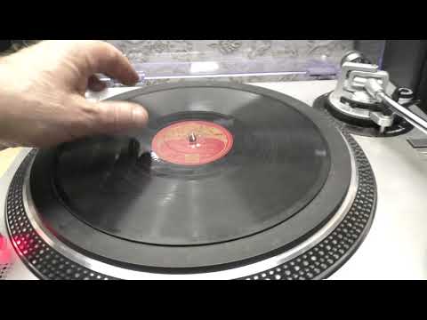 Evelyn Knight: A little bird told me. (1948).