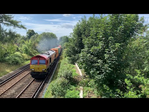 Class 66 | 66136 ‘Yiwu - London Train’ | Tones | DB Cargo UK