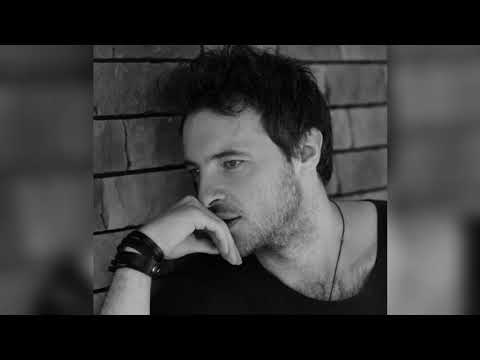 Paul Manandise - "Минає день, минає ніч" (французська версія)