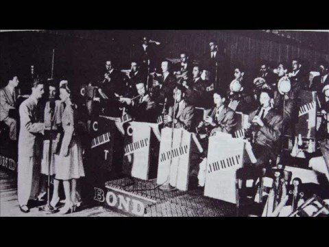 Claude Thornhill - MOONLIGHT BAY