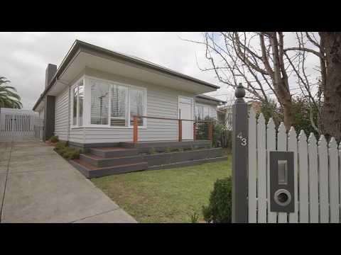 43 Harborne Street, Macleod, VIC 3085, 5 Kuwarto, 4 Banyo, House