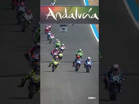 The incident between Albert Arenas and Tom Booth-Amos 👀 | 2026 #SpanishWorldSBK 🇪🇸