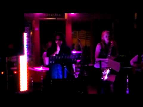 Jade Richards Live at the Brewers Bar, Burton on Trent 28/09/2012 4/7