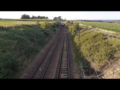 (6 Tone/Thrash) 37611 & 37609 Passes Markshall Farm. (12/7/2020)