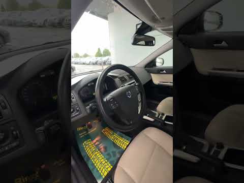 фото volvo s40 ii рестайлинг 0