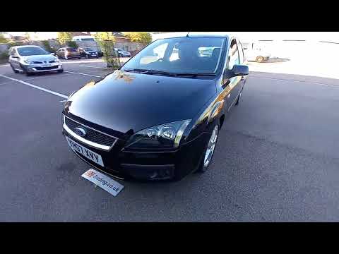 Ford Focus 1.6i Zetec Climate 5dr March 2007 Reg. 98k miles Full Service History. 2 Private Owners