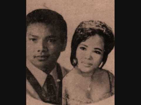 "MOI CHRALMOS EYLAO" by Eng Nary